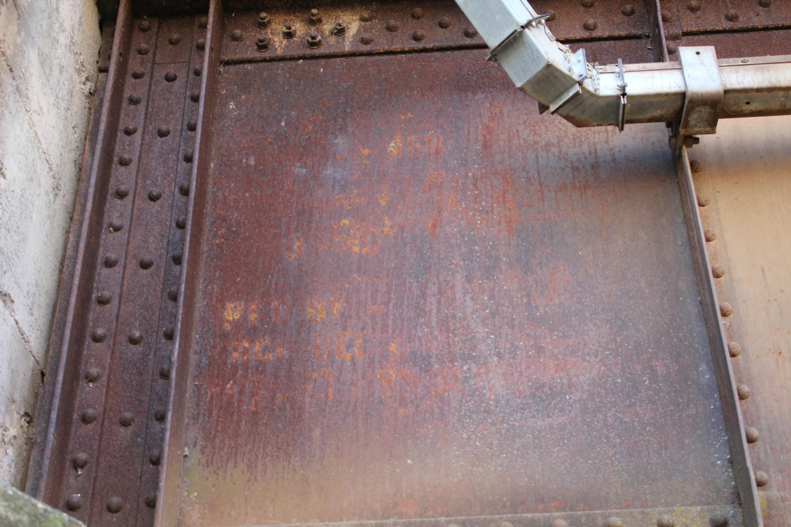 Stenciling on north track